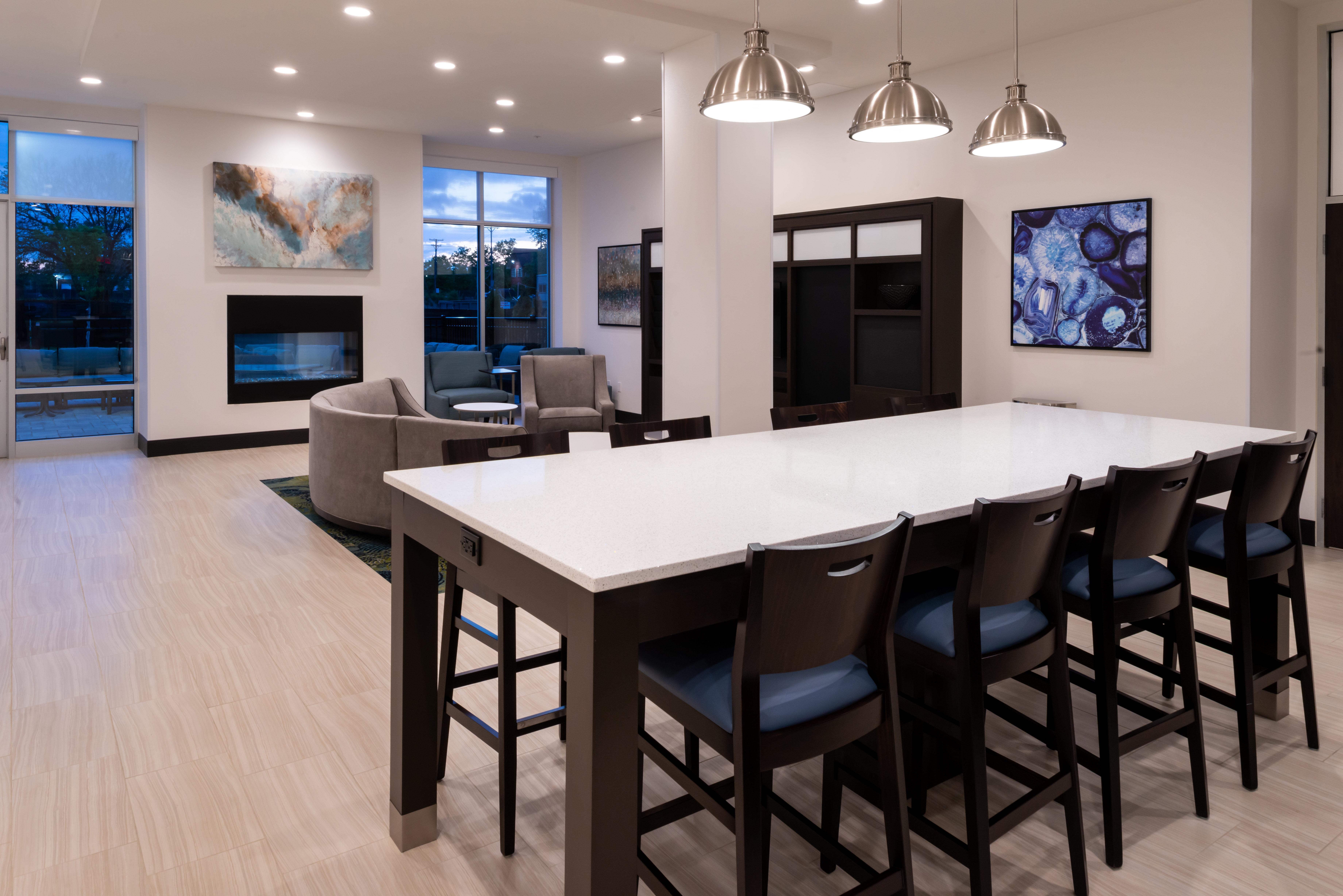 Holiday Inn & Suites - Farmington Hills - Detroit Nw By Ihg Eksteriør billede