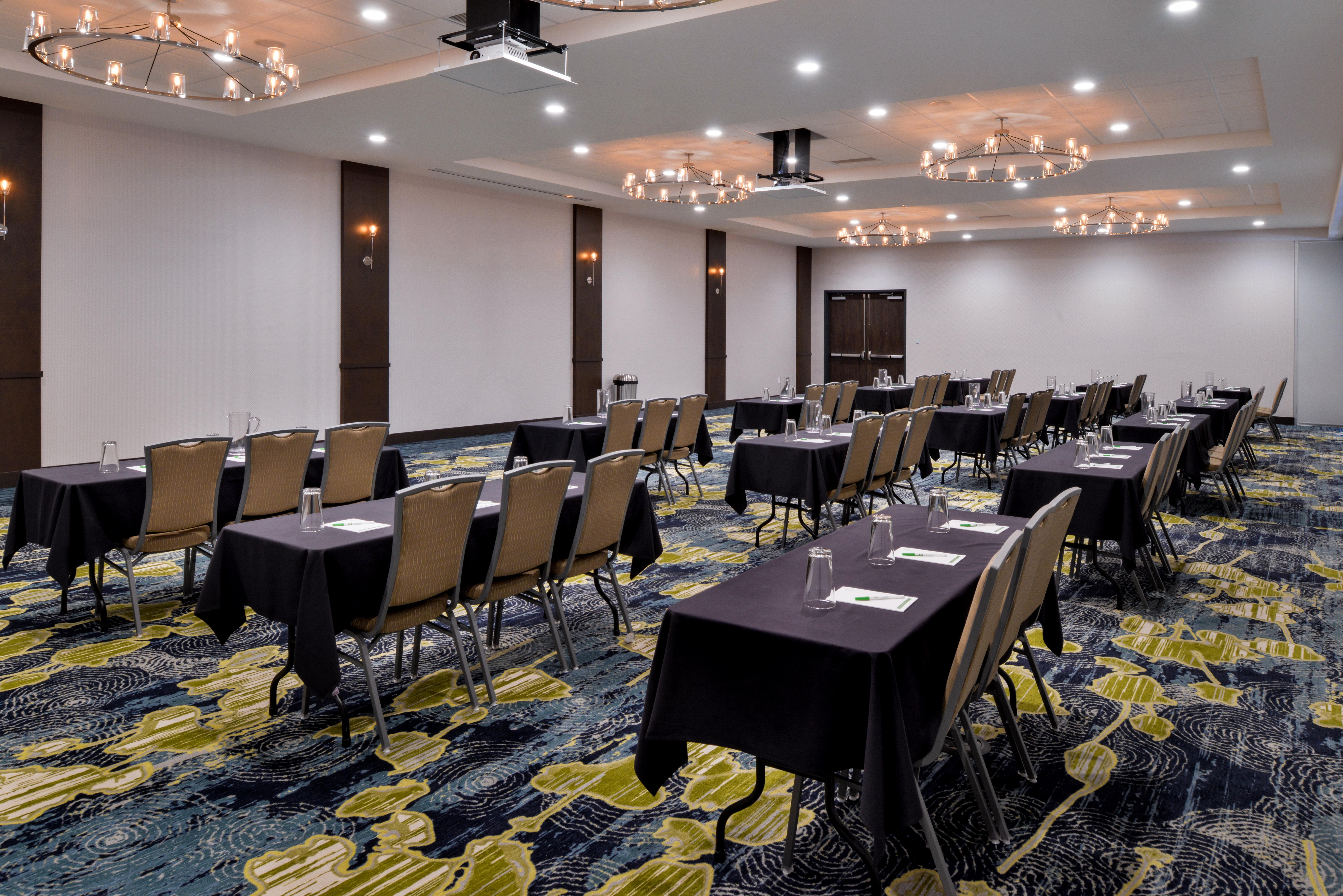 Holiday Inn & Suites - Farmington Hills - Detroit Nw By Ihg Eksteriør billede