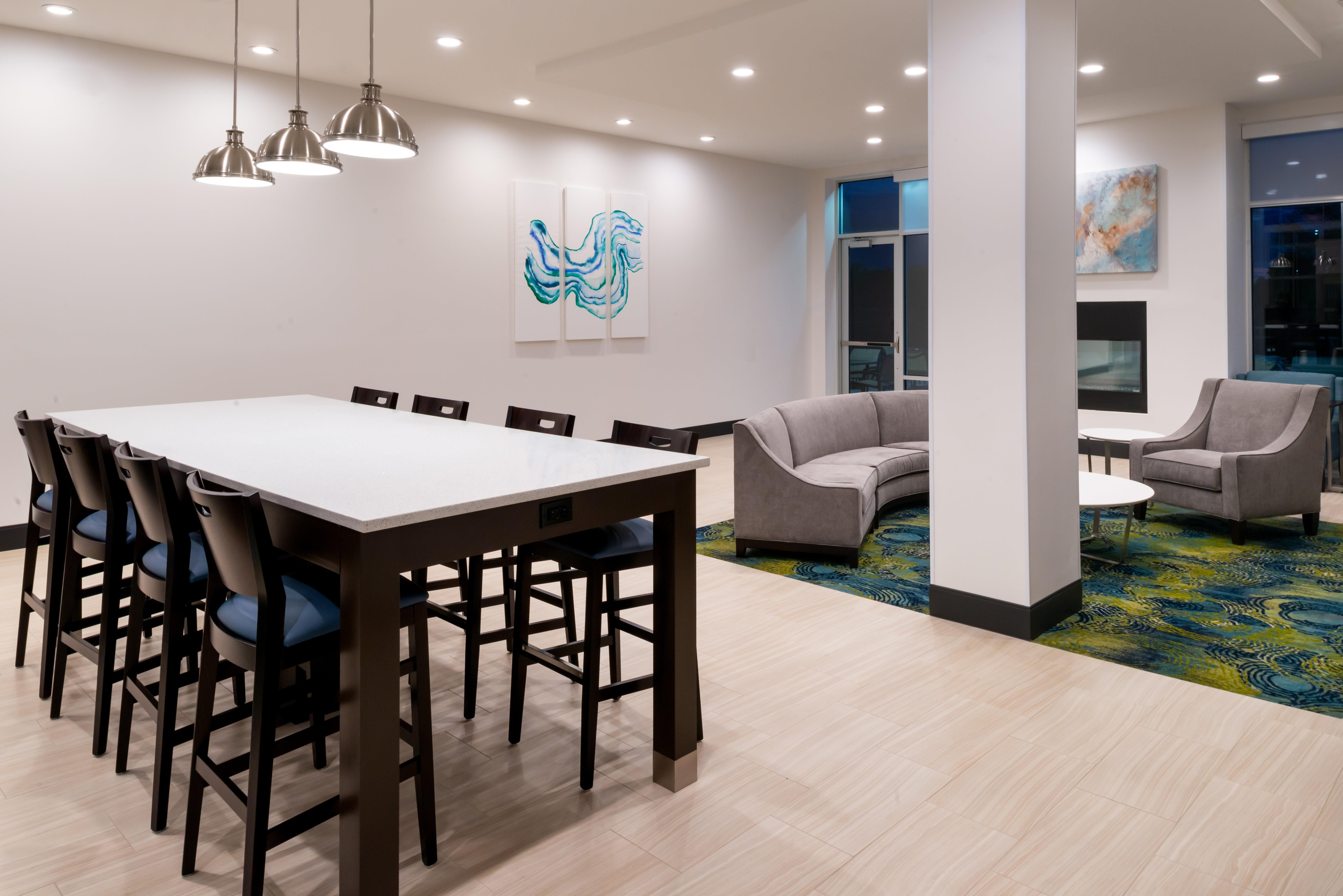 Holiday Inn & Suites - Farmington Hills - Detroit Nw By Ihg Eksteriør billede