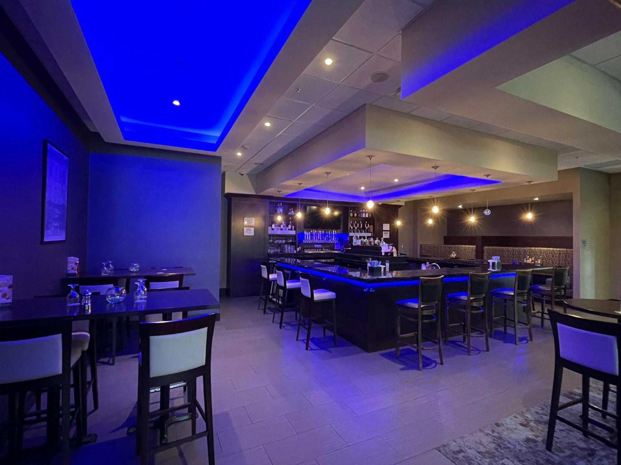 Holiday Inn & Suites - Farmington Hills - Detroit Nw By Ihg Eksteriør billede